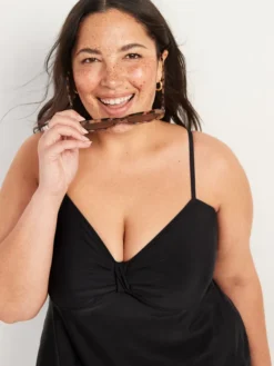 Old Navy Knotted A-Line Tankini Swim Top For Women 10 Old Navy Knotted A-Line Tankini Swim Top For Women -Allure Favour https3A2F2Foldnavy.gapcanada.ca2Fwebcontent2F00282F4582F3652Fcn28458365.jpg 640x