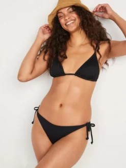 Old Navy Low-Rise Rib-Knit String Bikini Swim Bottoms For Women -Allure Favour https3A2F2Foldnavy.gapcanada.ca2Fwebcontent2F00502F1102F3052Fcn50110305.jpg 640x