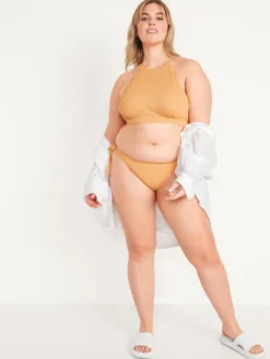 Old Navy Low-Rise Rib-Knit String Bikini Swim Bottoms For Women -Allure Favour https3A2F2Foldnavy.gapcanada.ca2Fwebcontent2F00502F2152F7682Fcn50215768.jpg 640x